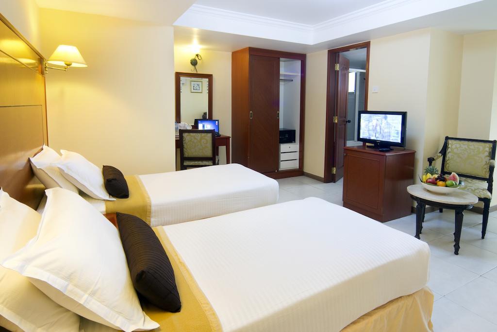 Mookai Hotel Male Exterior photo
